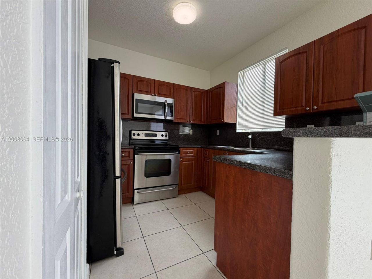 6940 NW 177th St, Unit P104, Hialeah, FL 33015 Photo