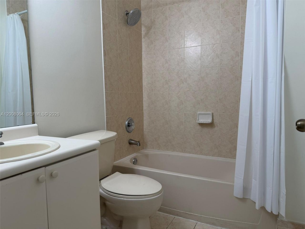 6940 NW 177th St, Unit P104, Hialeah, FL 33015 Photo