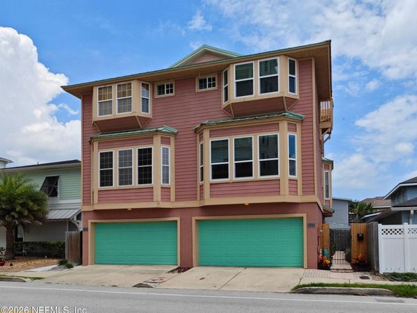 1111 1ST Street N, Jacksonville Beach, FL 32250