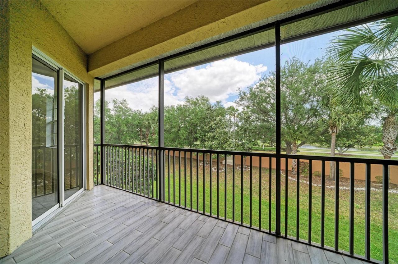 8261 Miramar Way , Unit 202, Lakewood Ranch, FL 34202 Photo