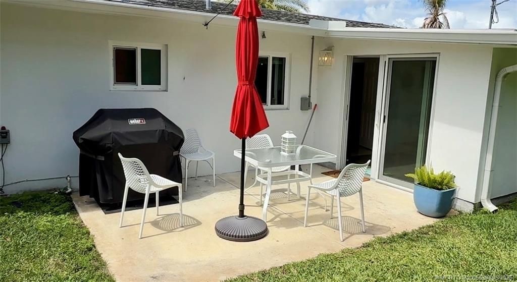 4121 NE Cheri Drive, Jensen Beach, FL 34957 Photo