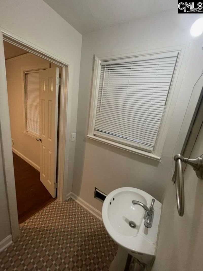 3224 Bronx Road Photo 12