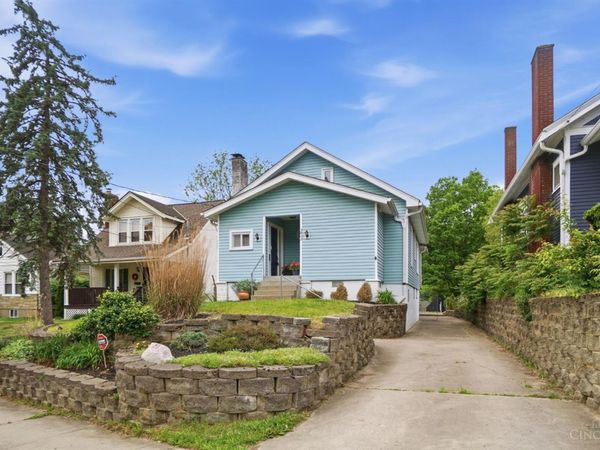 5433 Whetsel, Cincinnati, OH 45227