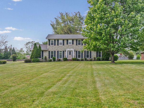 132 Windsor Dr , Hopkinsville, KY 42240