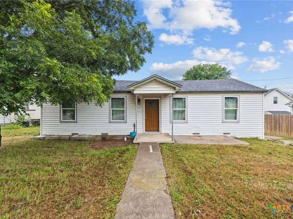 409 N 14th Street, Gatesville, TX 76528