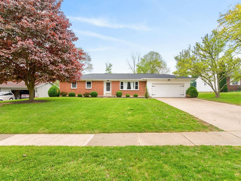 431 E Pinehurst Street, Sidney, OH 45365 Photo 2