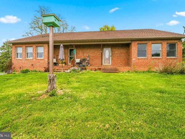 3706 SINGER STREET , HAMPSTEAD, MD 21074