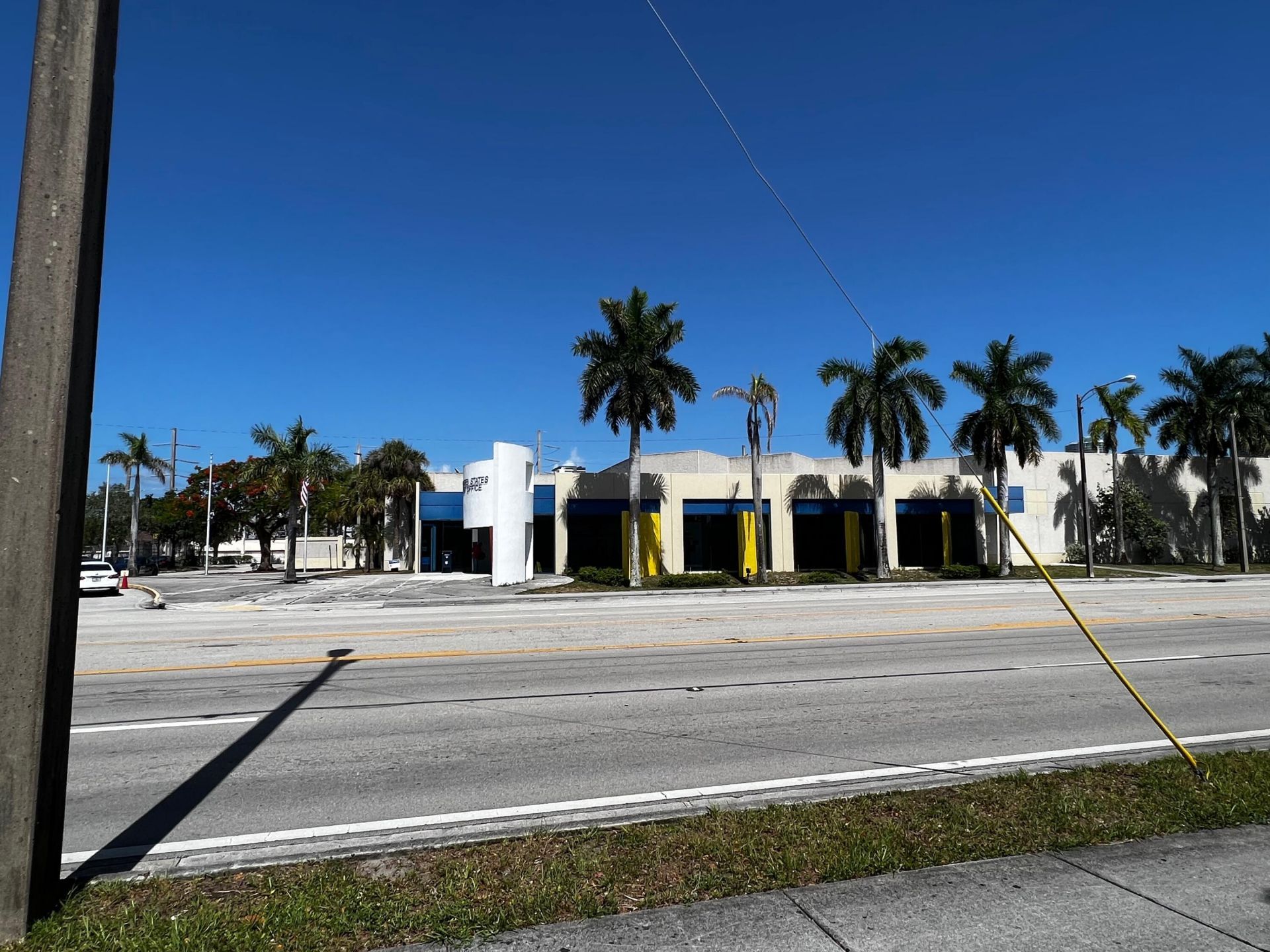 435 NW 7th Avenue, Fort Lauderdale, FL 33394 Photo