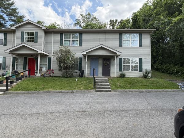 1037 McFarland Street, Morristown, TN 37814