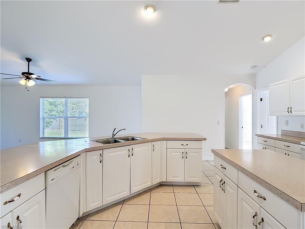 1801 SW 47th Ter , Cape Coral, FL 33914 Photo