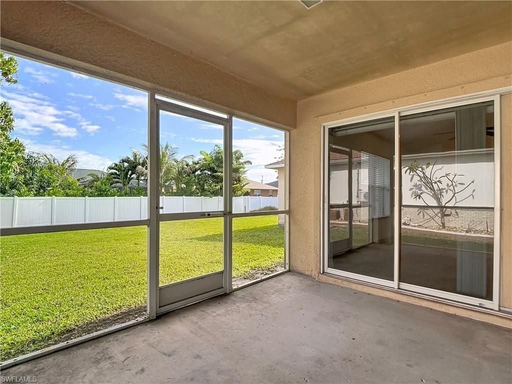 1801 SW 47th Ter , Cape Coral, FL 33914 Photo