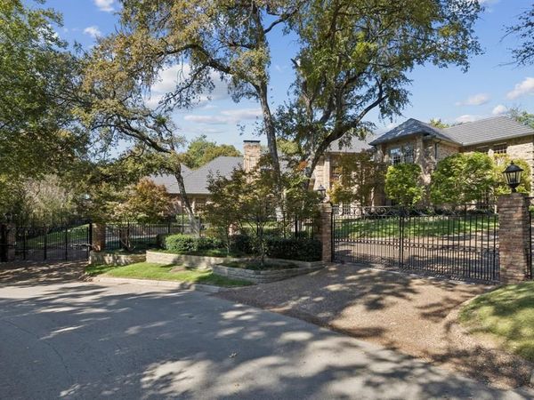 9941 Strait Lane, Dallas, TX 75220