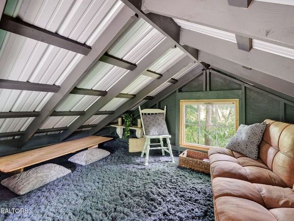 853 Rock Springs Rd , Celina, TN 38551