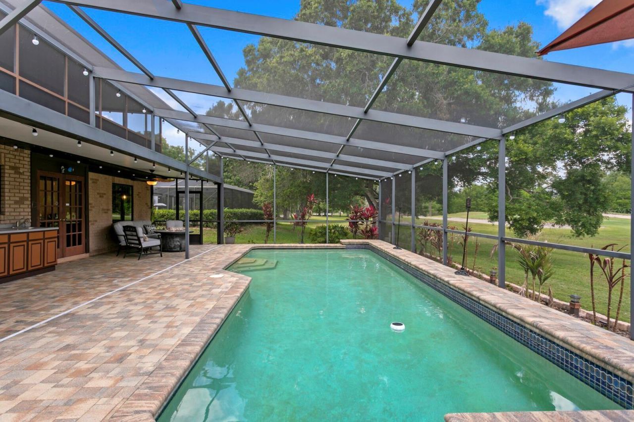 16701 E Course Drive, Tampa, FL 33624 Photo