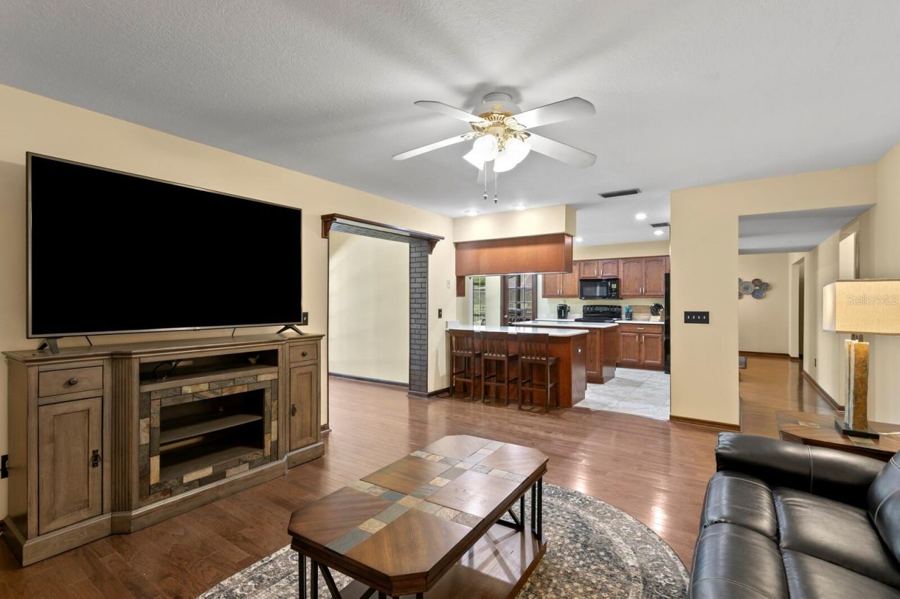 16701 E Course Drive, Tampa, FL 33624 Photo