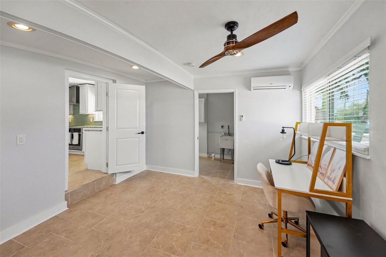 16126 4th Street E, Redington Beach, FL 33708 Photo