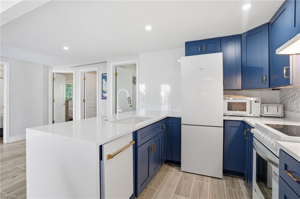 239 Curlew St , Fort Myers Beach, FL 33931 Photo
