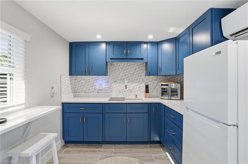 239 Curlew St , Fort Myers Beach, FL 33931 Photo