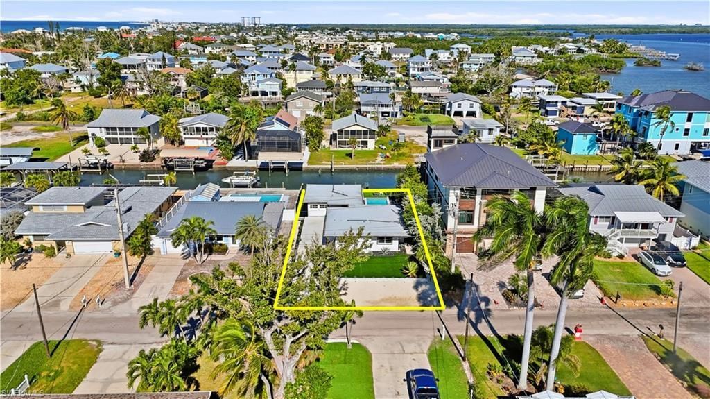 239 Curlew St , Fort Myers Beach, FL 33931 Photo