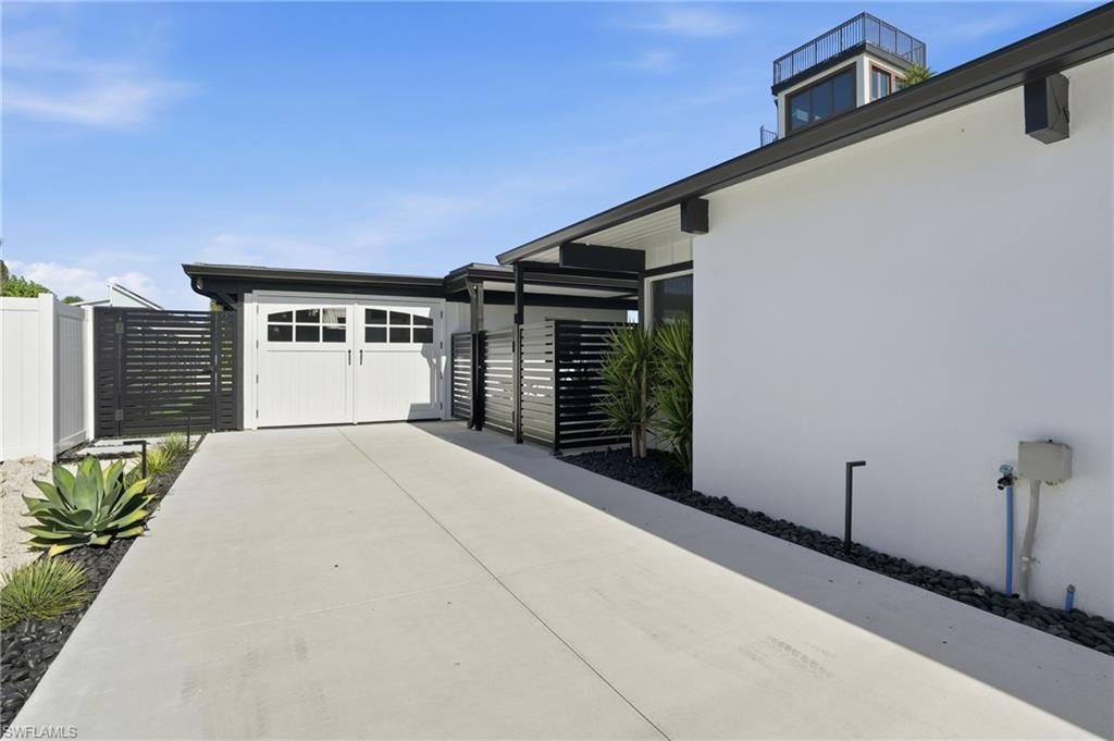 239 Curlew St , Fort Myers Beach, FL 33931 Photo