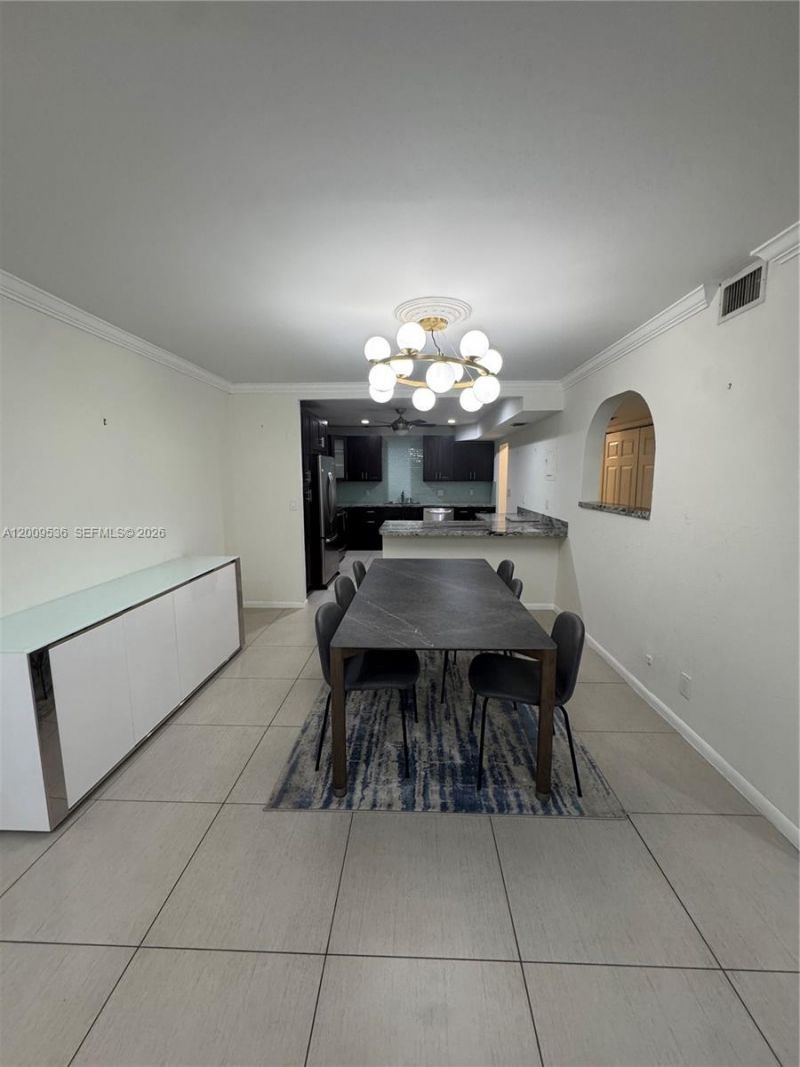 295 Jacaranda Dr, Unit 20, Plantation, FL 33324 Photo