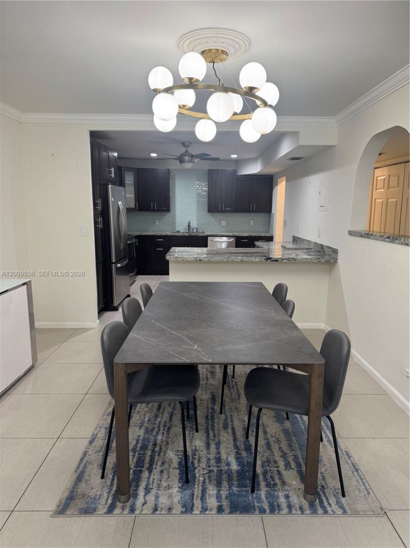 295 Jacaranda Dr, Unit 20, Plantation, FL 33324 Photo