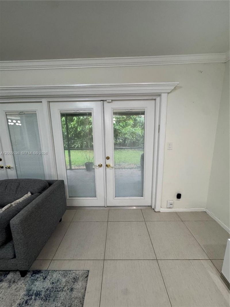 295 Jacaranda Dr, Unit 20, Plantation, FL 33324 Photo