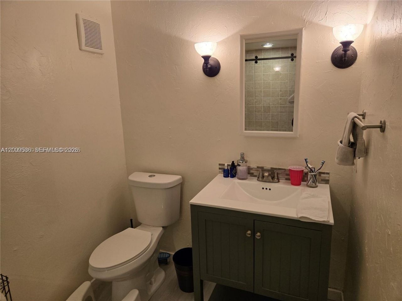 295 Jacaranda Dr , Unit 20, Plantation, FL 33324 Photo