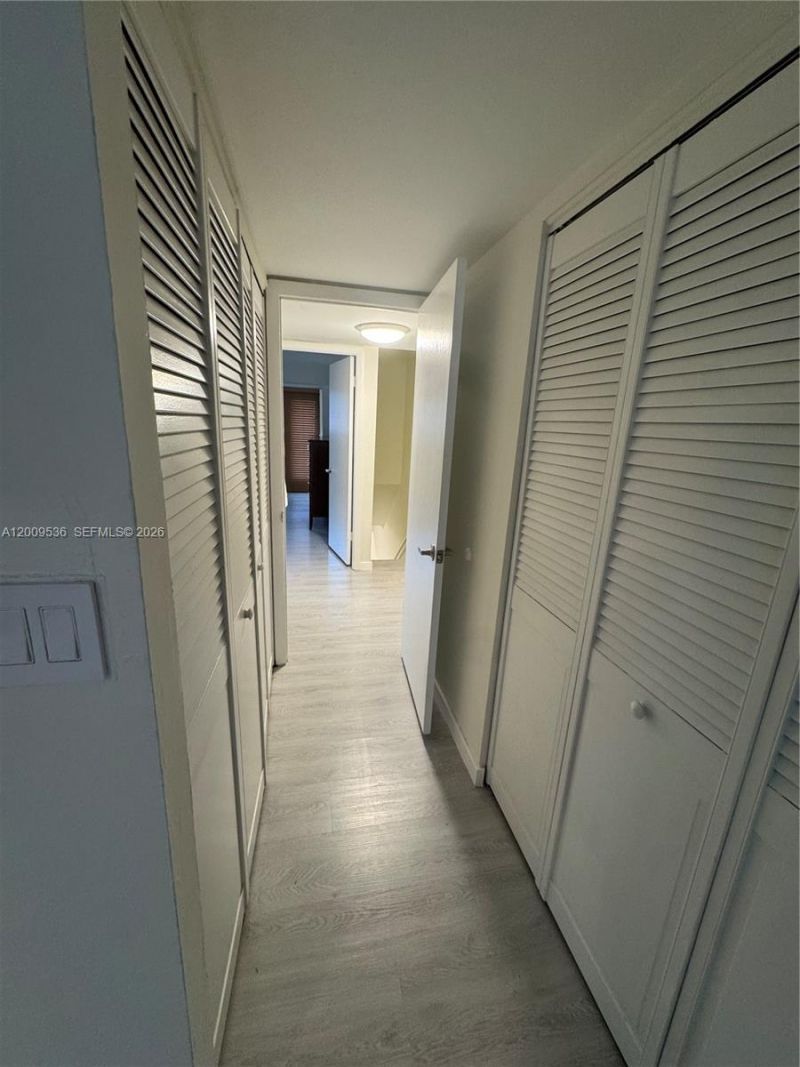 295 Jacaranda Dr, Unit 20, Plantation, FL 33324 Photo