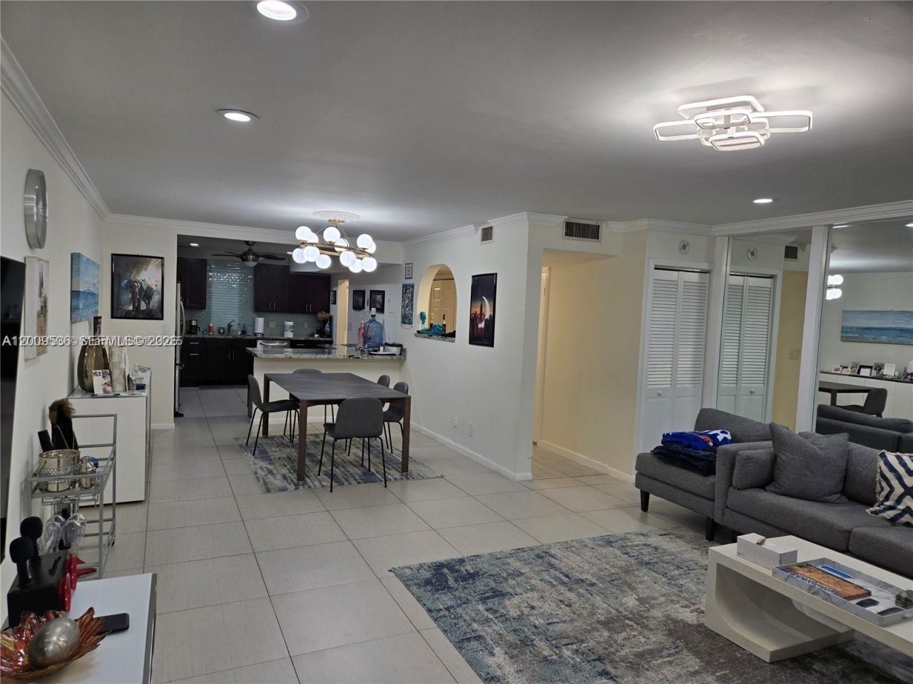295 Jacaranda Dr , Unit 20, Plantation, FL 33324 Photo