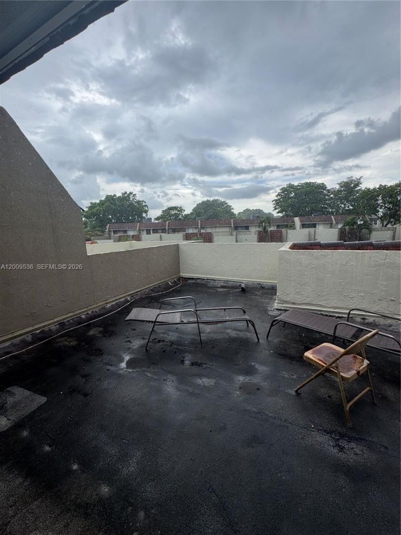 295 Jacaranda Dr, Unit 20, Plantation, FL 33324 Photo