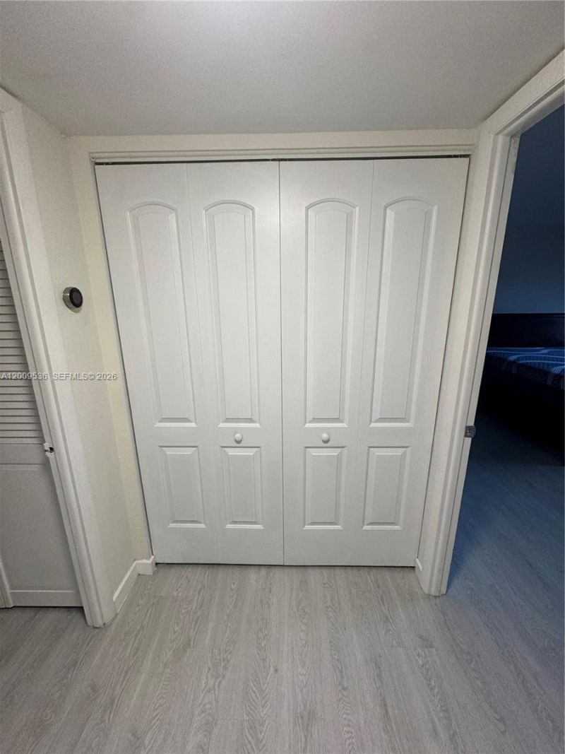 295 Jacaranda Dr, Unit 20, Plantation, FL 33324 Photo