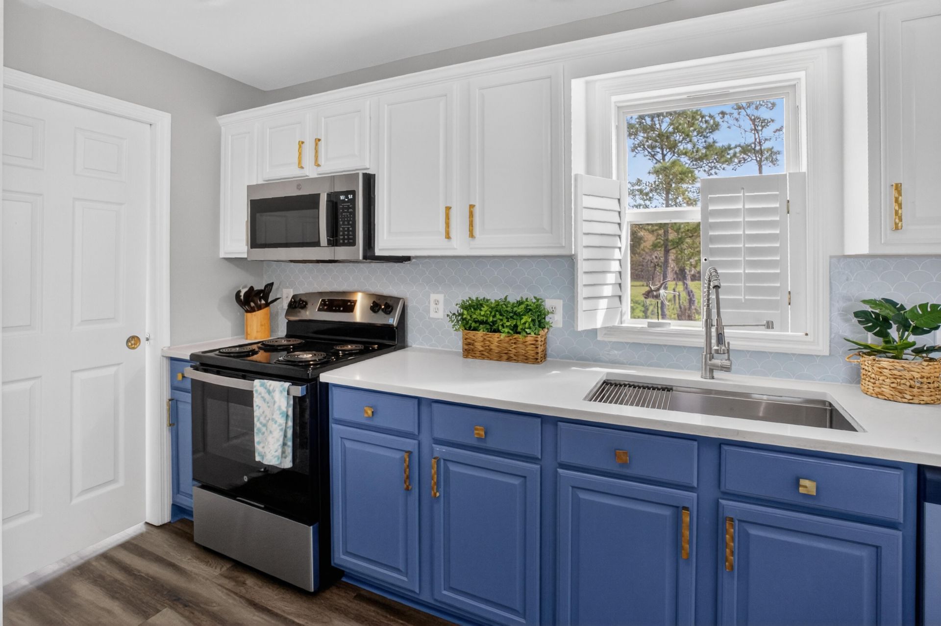 3810 Marshfield Road Photo 10