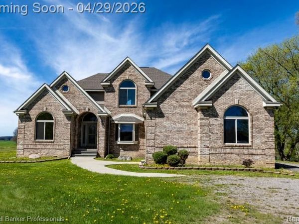 11171 Lapeer Road, Davison Twp, MI 48423