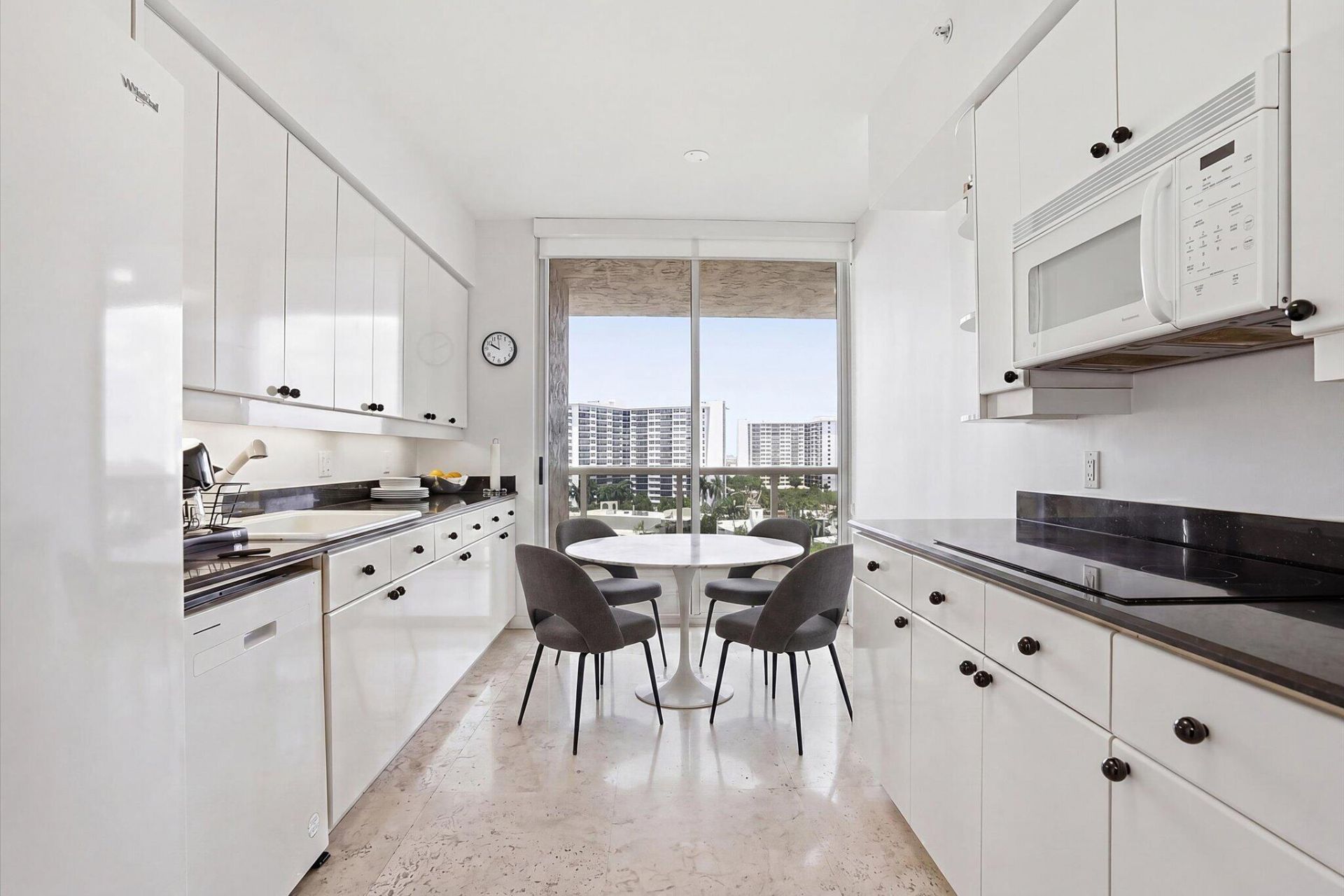 3100 N Ocean Boulevard, Unit 804, Fort Lauderdale, FL 33308 Photo