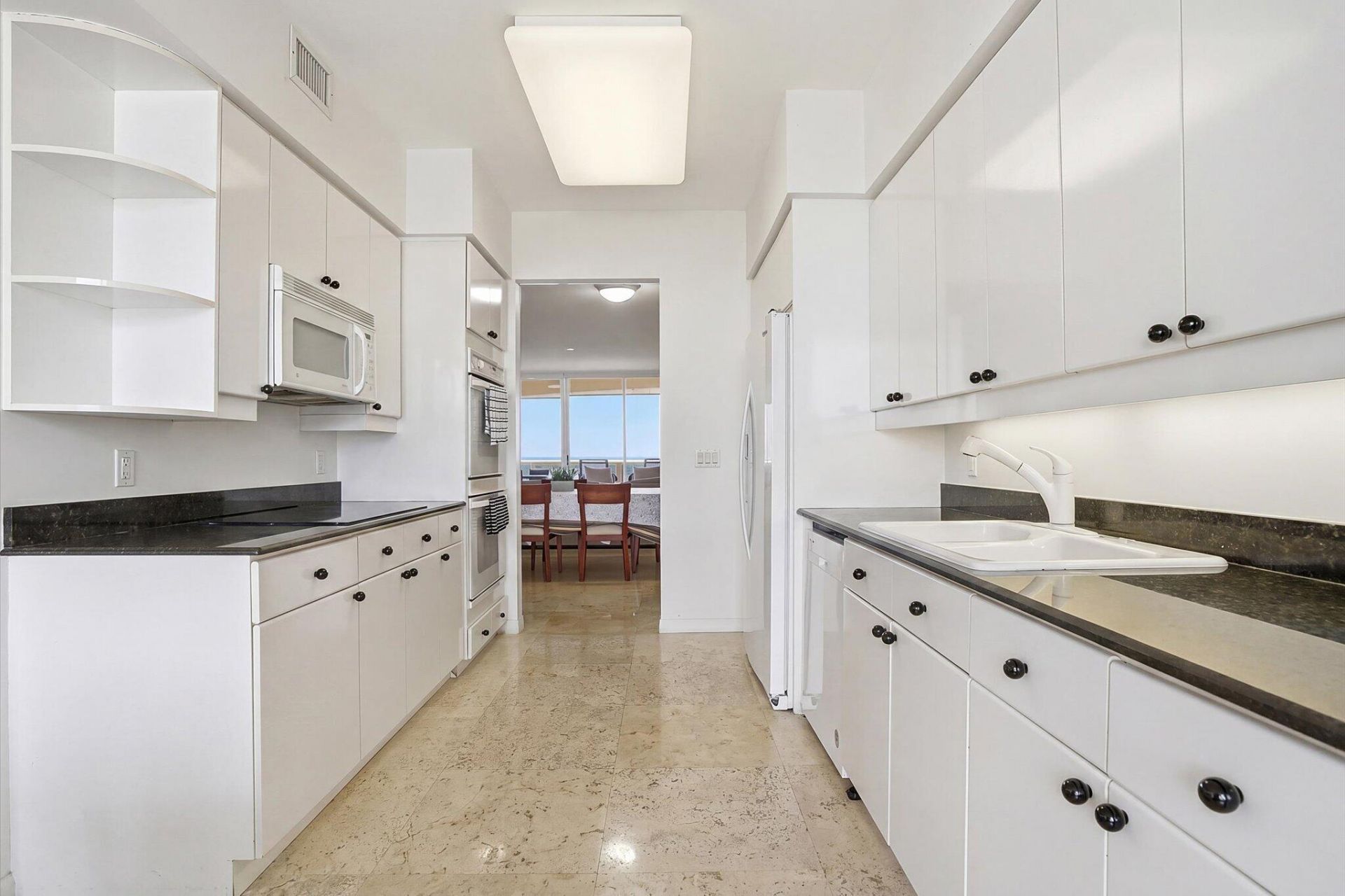 3100 N Ocean Boulevard, Unit 804, Fort Lauderdale, FL 33308 Photo
