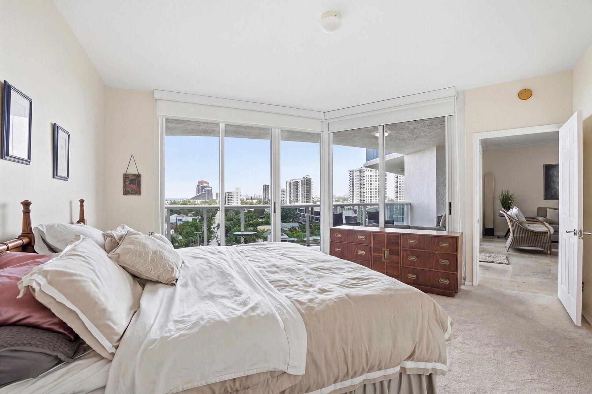 3100 N Ocean Boulevard, Unit 804, Fort Lauderdale, FL 33308 Photo