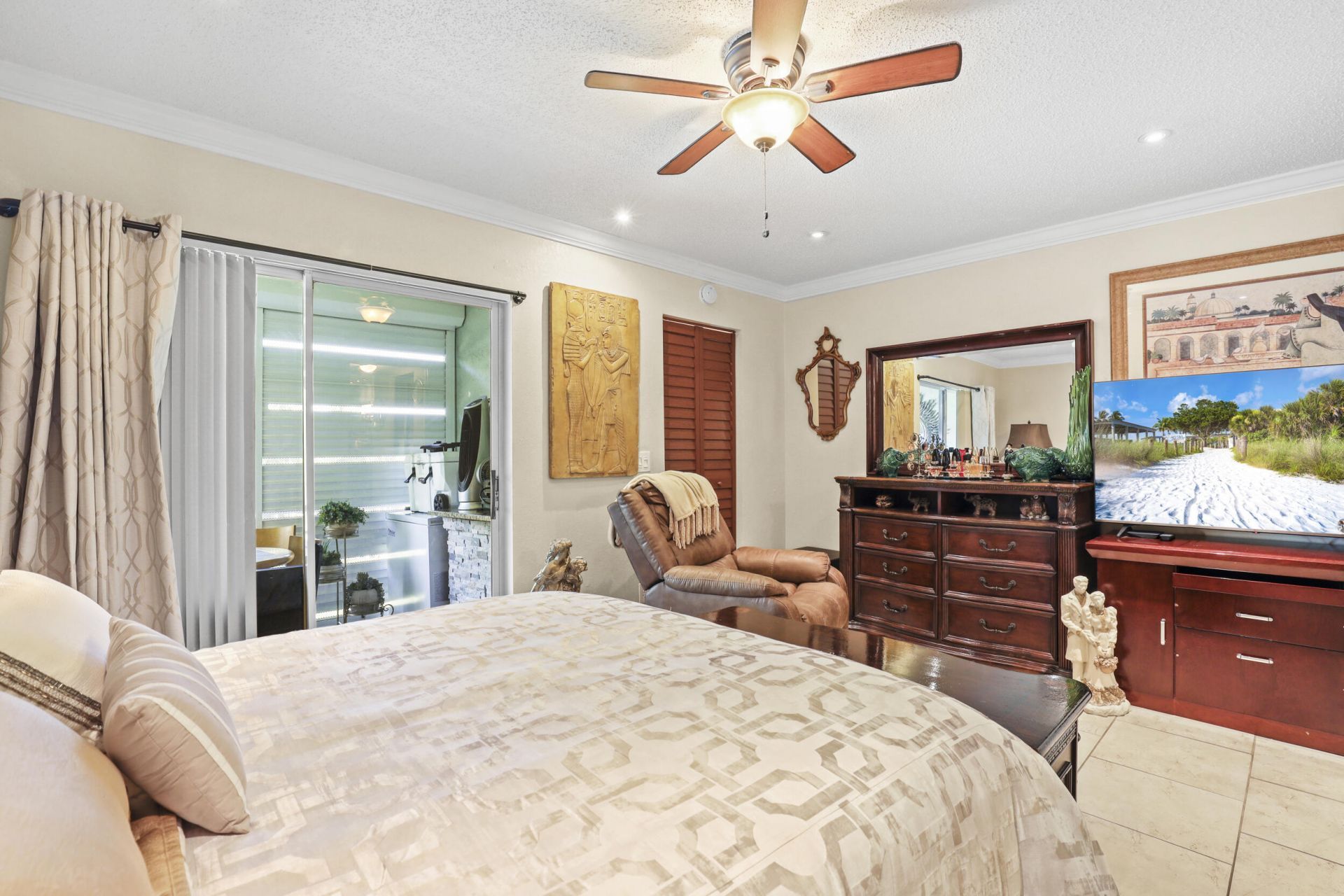 3100 Springdale Boulevard, Unit 308, Palm Springs, FL 33461 Photo