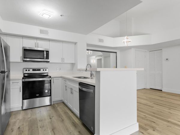 2113 Renaissance Boulevard, Unit 306, Miramar, FL 33025