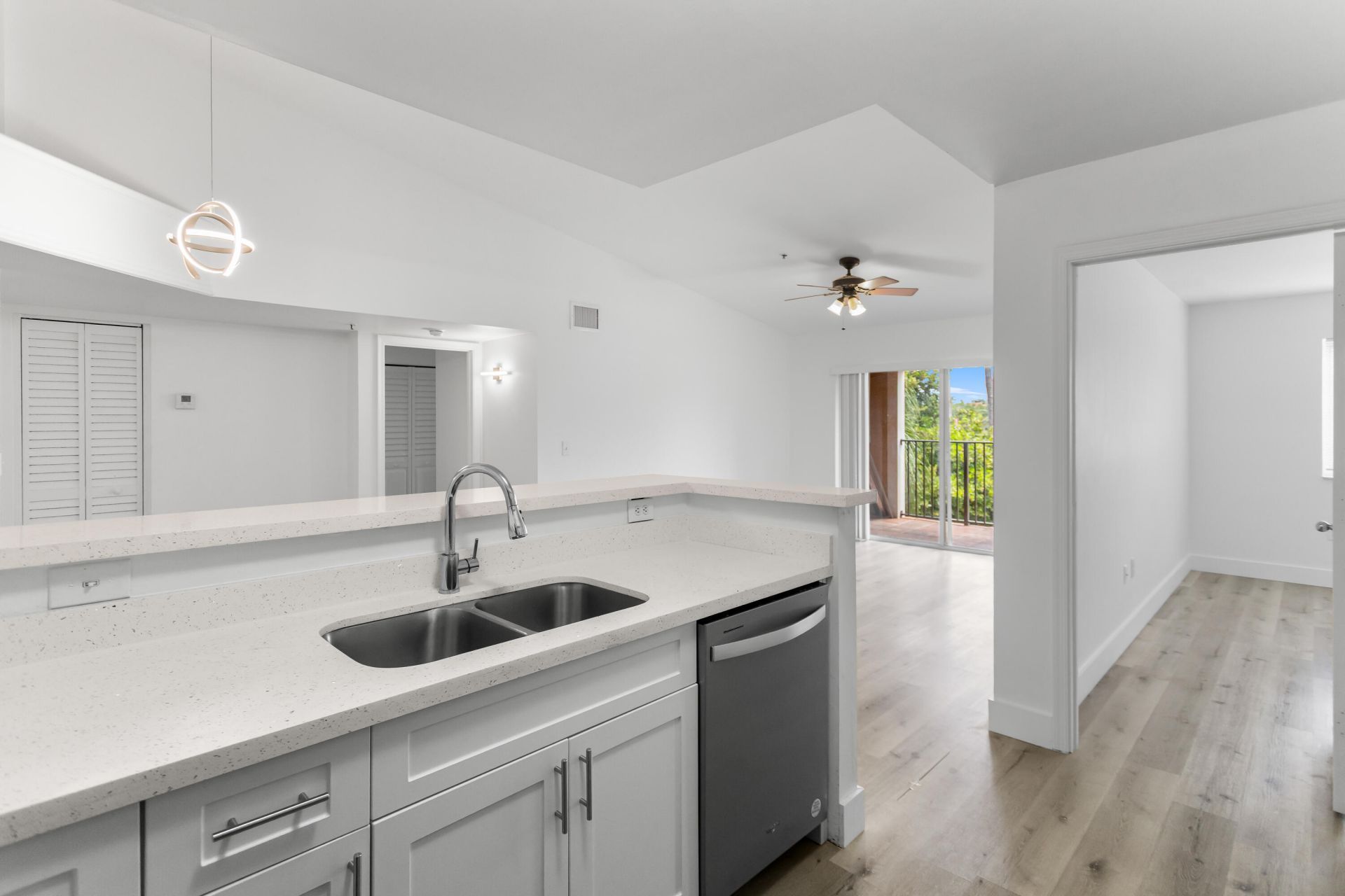 2113 Renaissance Boulevard, Unit 306, Miramar, FL 33025 Photo