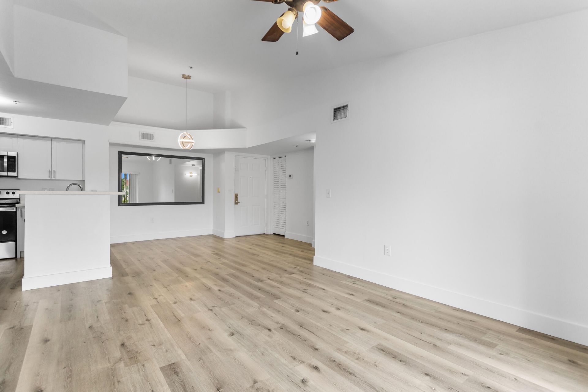2113 Renaissance Boulevard, Unit 306, Miramar, FL 33025 Photo
