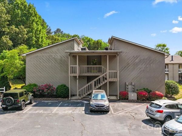 140 Lake Concord Road NE, Unit D10, Concord, NC 28025