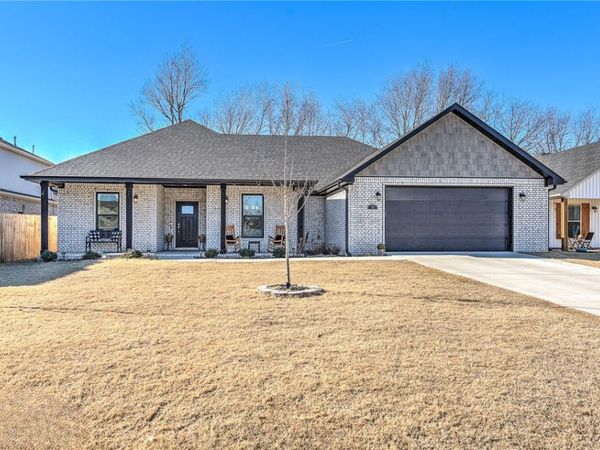 73 Isabella Place , Farmington, AR 72730
