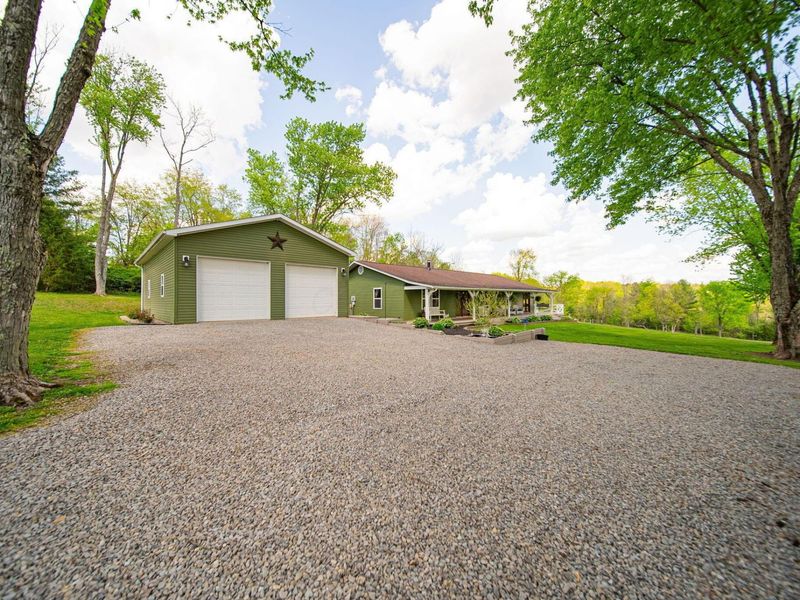 3966 Toll Gate Road NW, Somerset, OH 43783 Photo 2