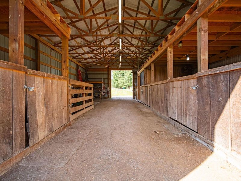 3966 Toll Gate Road NW, Somerset, OH 43783 Photo 23