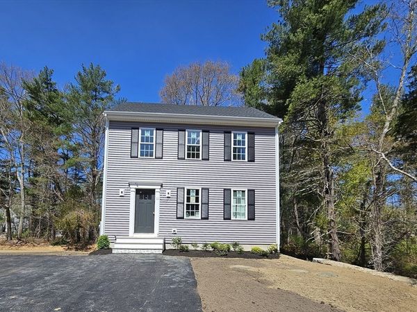 11 Paul Road, Middleboro, MA 02346