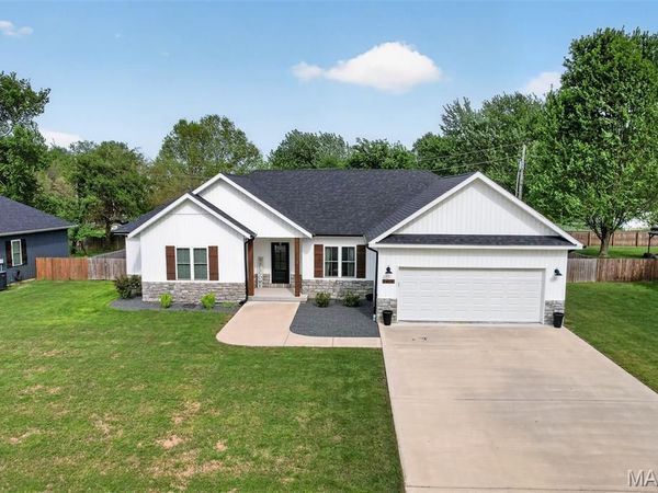 1408 Lana Drive, Lebanon, MO 65536