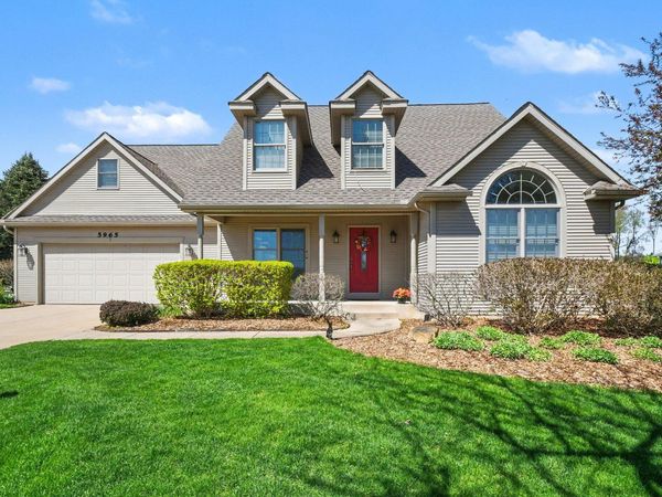 5965 Pollys Path, Berrien Springs, MI 49103