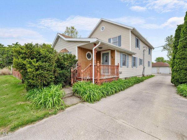 7085 N Curtice Street, Curtice, OH 43412