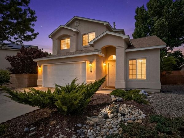 6135 Calle Corazon Court NW, Albuquerque, NM 87114